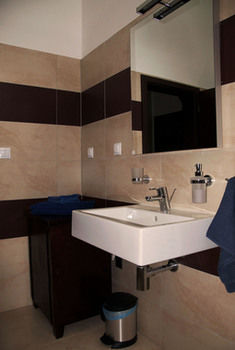 Home Away Main Square Apartment Poprad Exteriör bild
